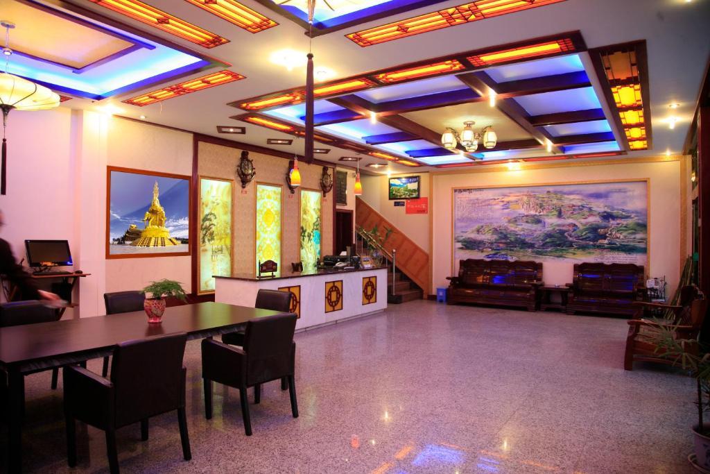 Shuxiang Hotel Mount Emei Emeishan Exterior photo